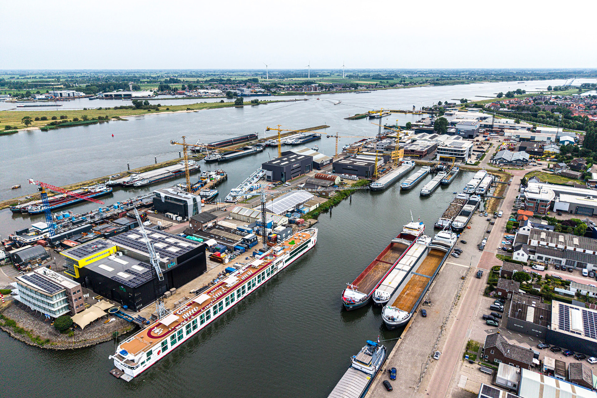 Landschap en economische bedrijvigheid in de regio Altena